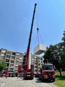 23060005 2132 2000 2000