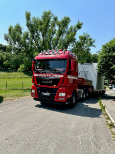 23060009 2136 2000 2000